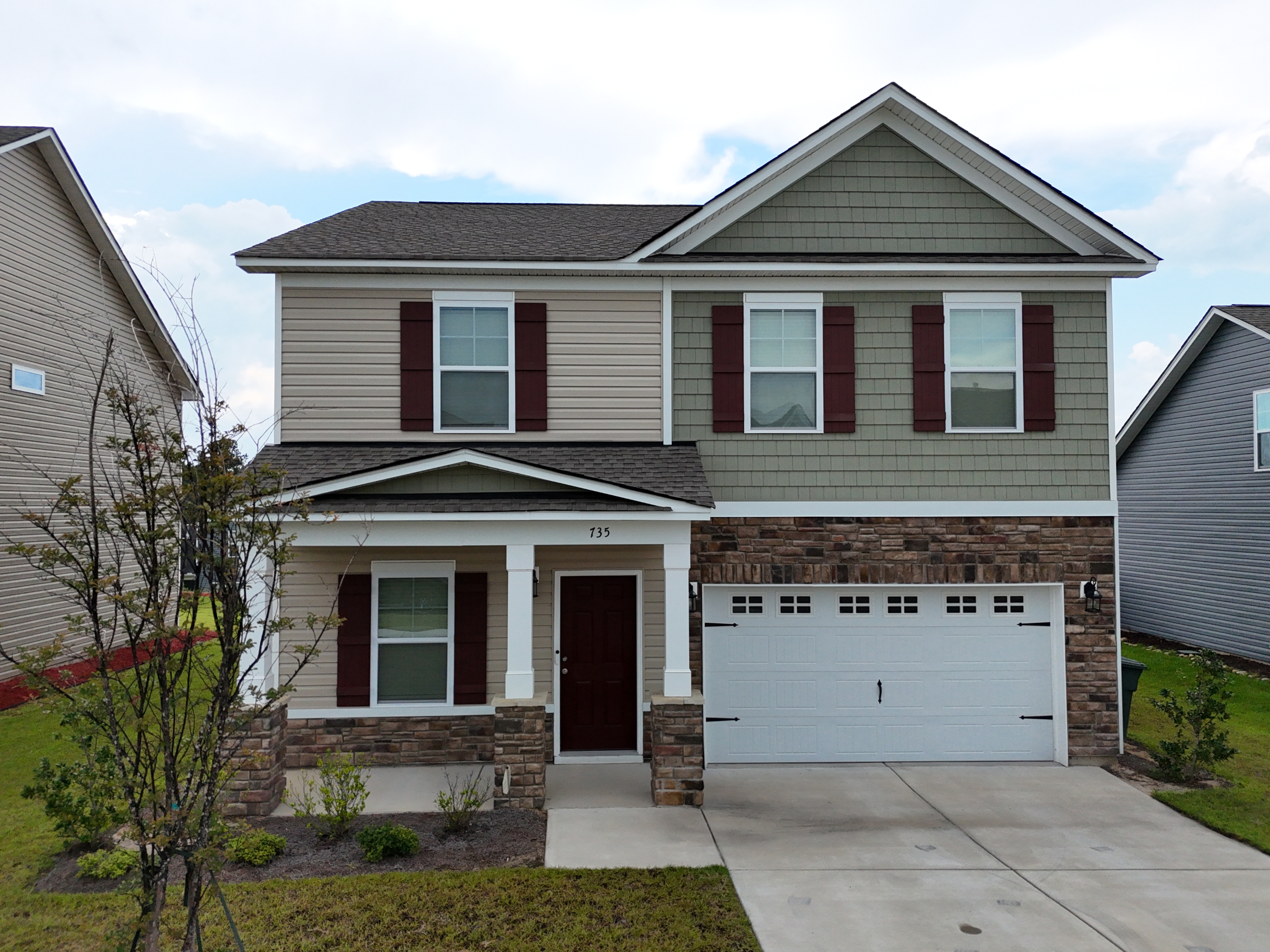 735 Bustling Branch Lane